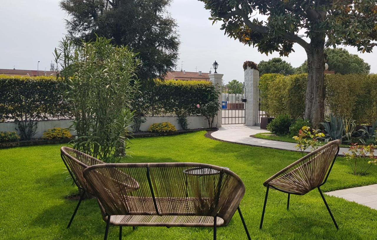 Casa Lola Lägenhet Cavallino-Treporti Exteriör bild